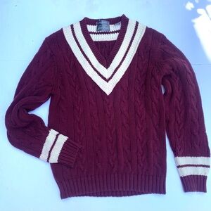 Vintage Preppy Lord & Taylor V-Neck, Cable Knit SWEATER very Ivy League!